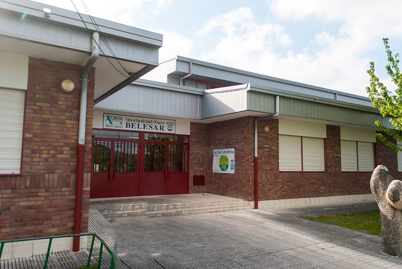 Fachada do CEIP Plurilingüe de Belesar (Baiona)